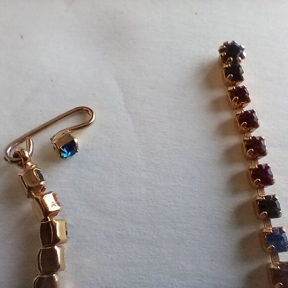 Amazing Find!! Gorgeous Vintage Rhinestone and Gold Tone Necklace - Picture 4 of 5